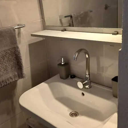 Inter Vivos Apartment *