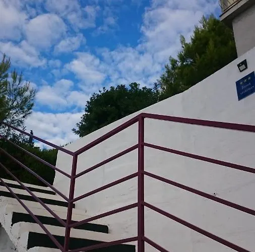 Inter Vivos * Smokvica (Korcula)