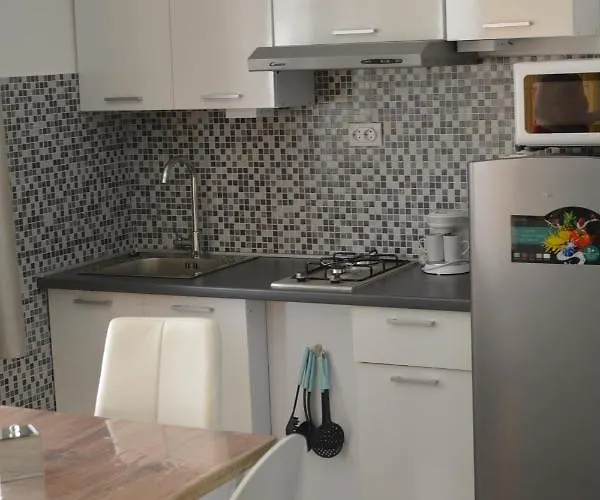 Inter Vivos * Smokvica (Korcula)