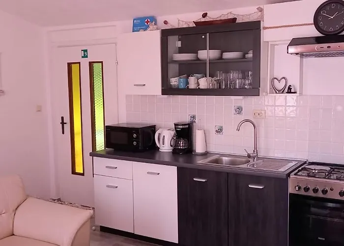 Inter Vivos Smokvica (Korcula)