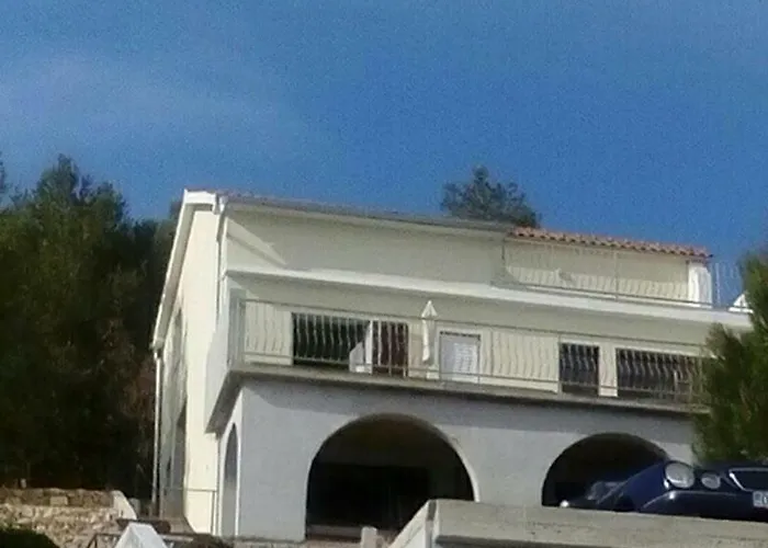 Inter Vivos Smokvica (Korcula)